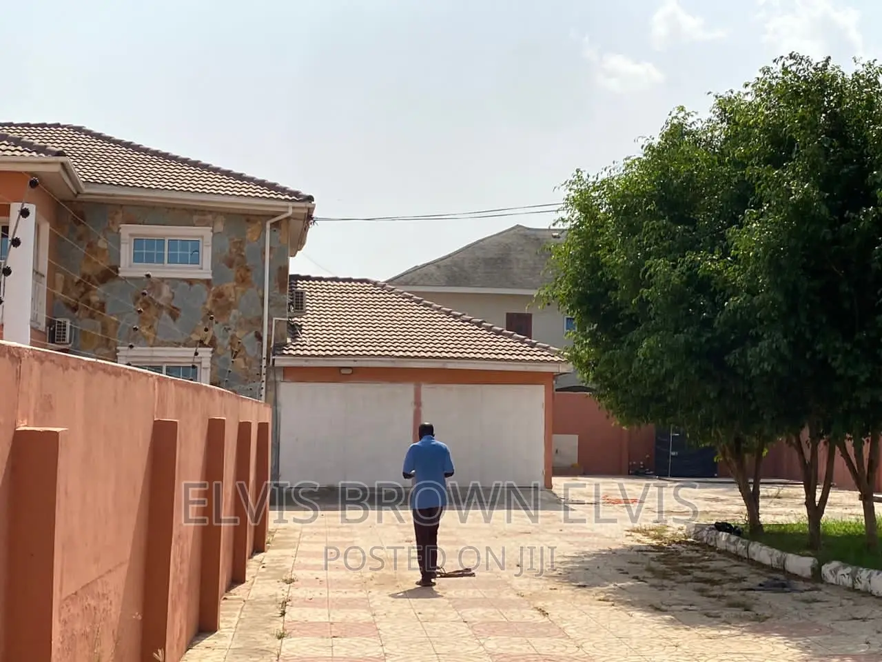 5bdrm Duplex in West Trasacco, Adjiriganor for rent