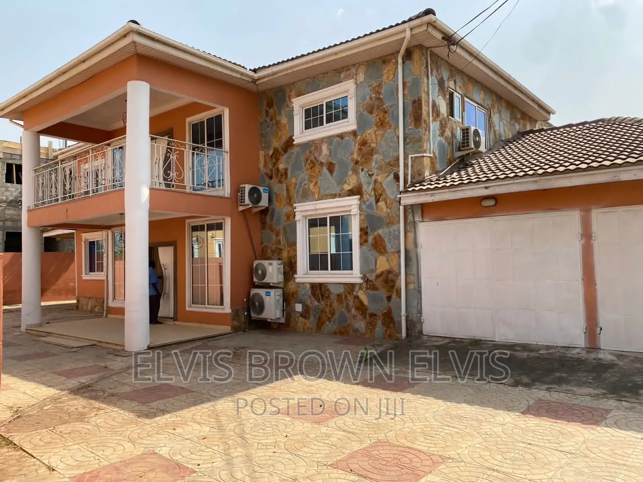 5bdrm Duplex in West Trasacco, Adjiriganor for rent