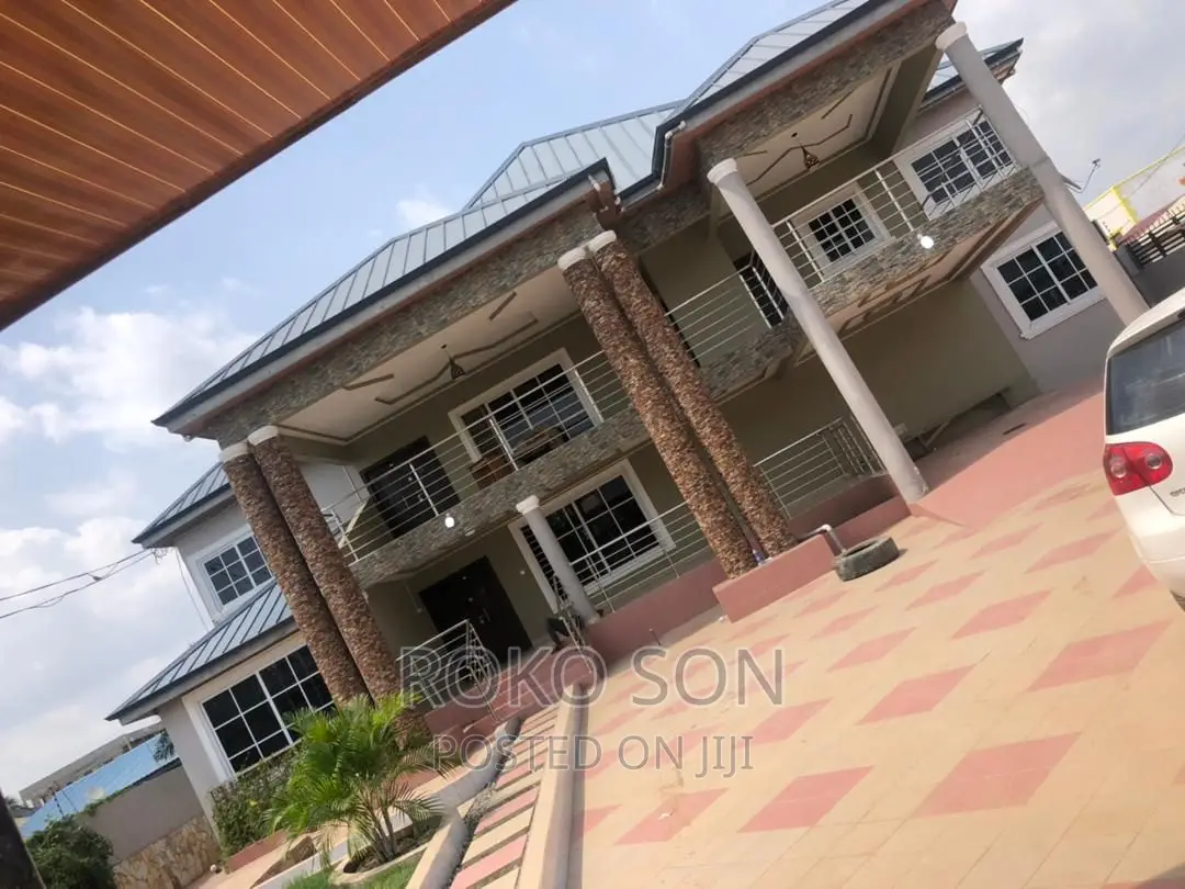 5bdrm Duplex in Dr Roko, Pokuase for sale