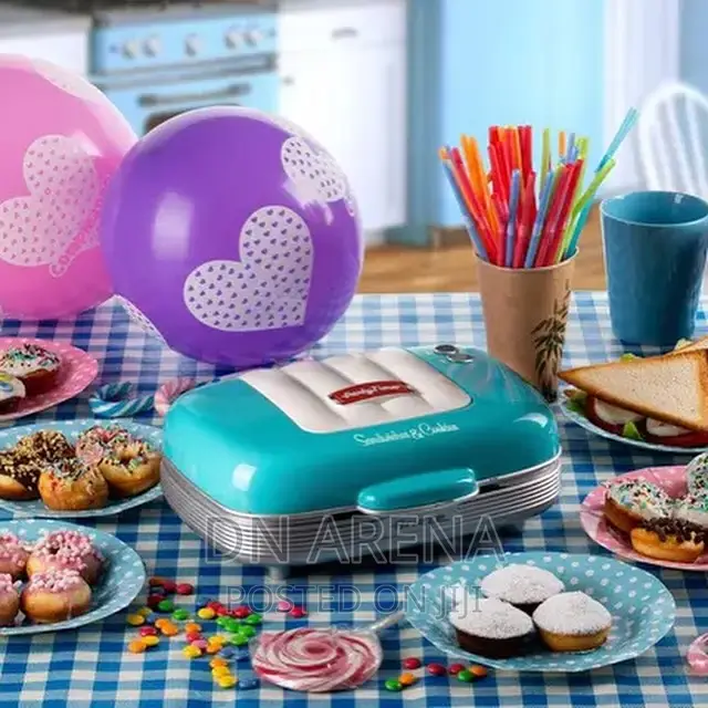 Ariete 3 in 1( Triangle Sandwich, Muffins Doughnuts Maker