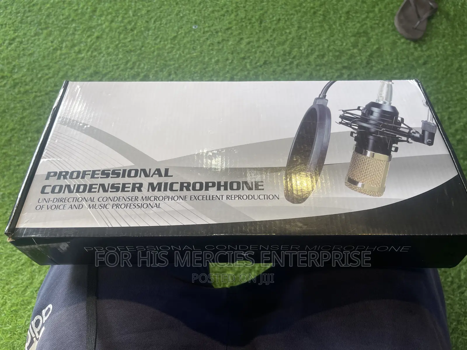 Studio Microphone and Soundcard Set