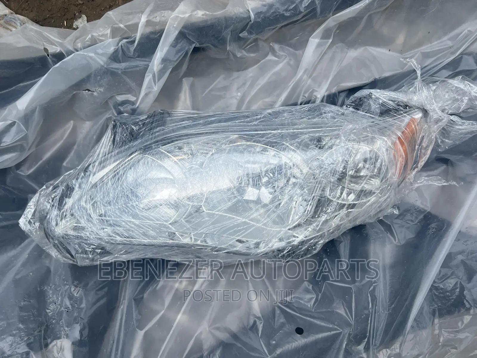 Toyota Corolla 2013 Headlight