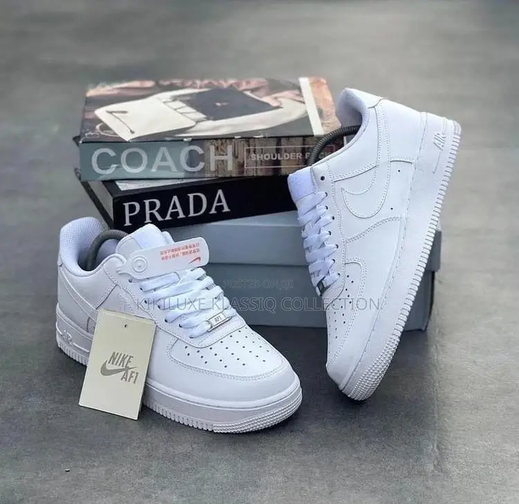 Air Force Nike Sneakers