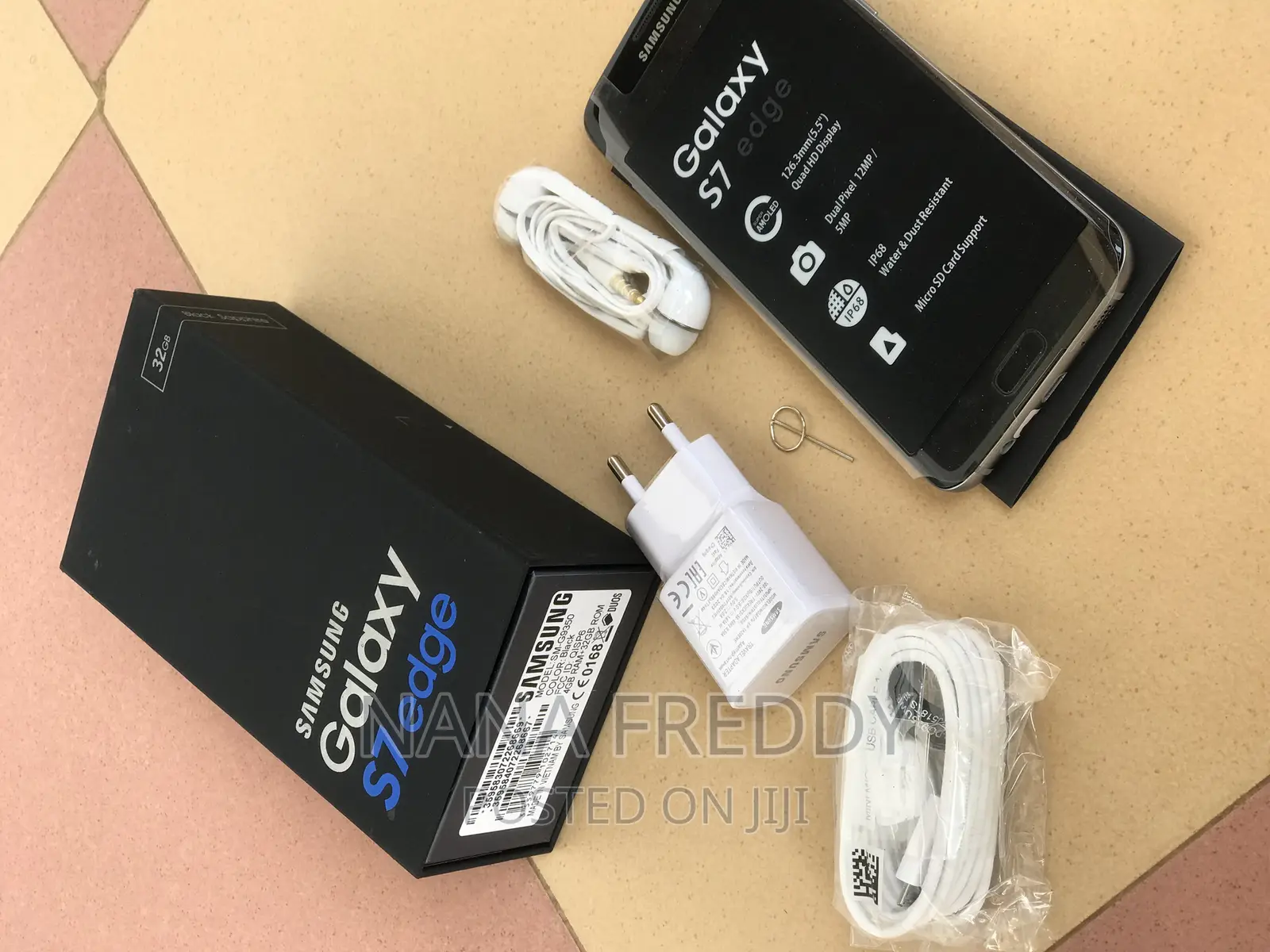 New Samsung Galaxy S7 edge 32 GB Black