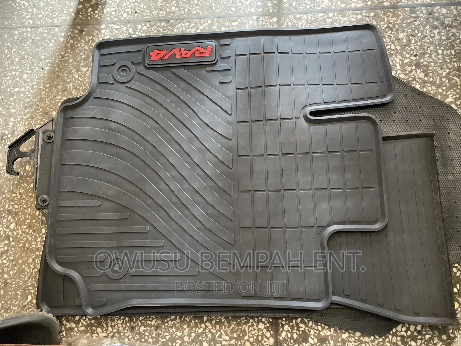 Toyota RAV4 2019+ Floor Mat