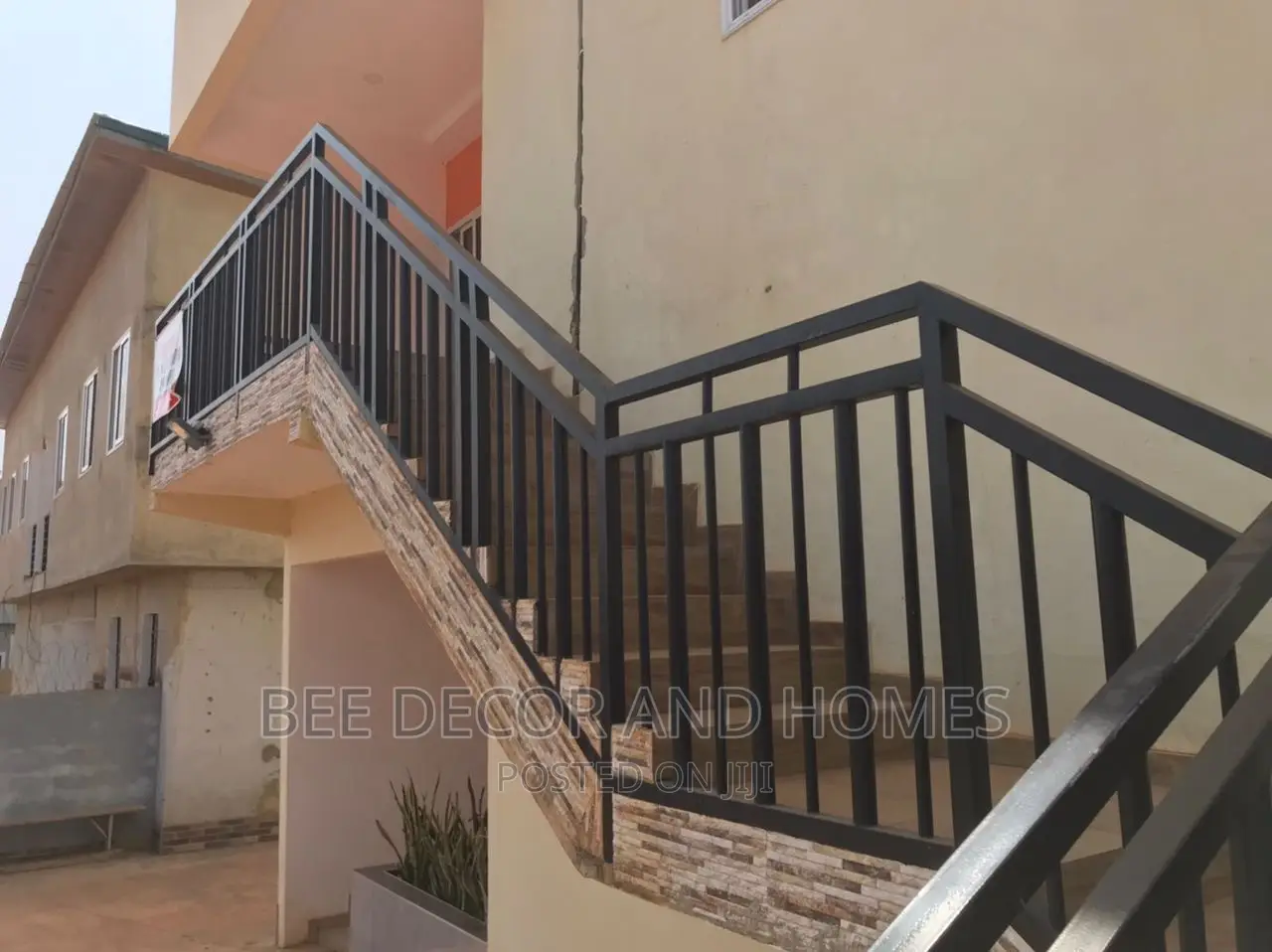 3bdrm Apartment in Bee Decor & Home’S, Adenta for rent