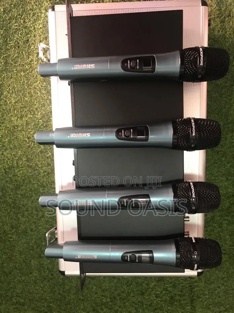 Shure U-6600 4in1 Wireless Microphone