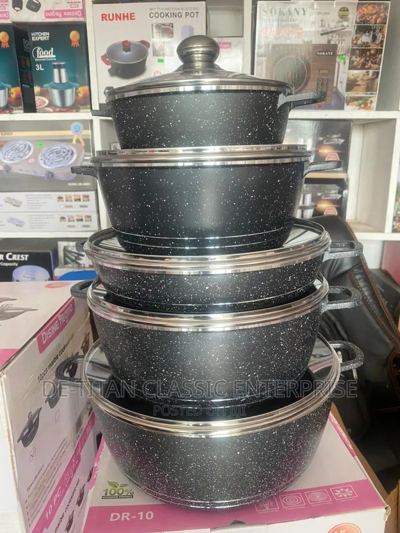 Non Stick Cookware Set - 10 Pieces - Black
