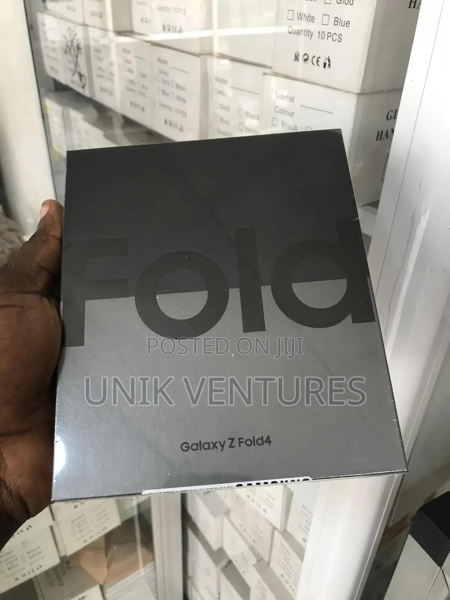New Samsung Galaxy Z Fold4 256 GB Black