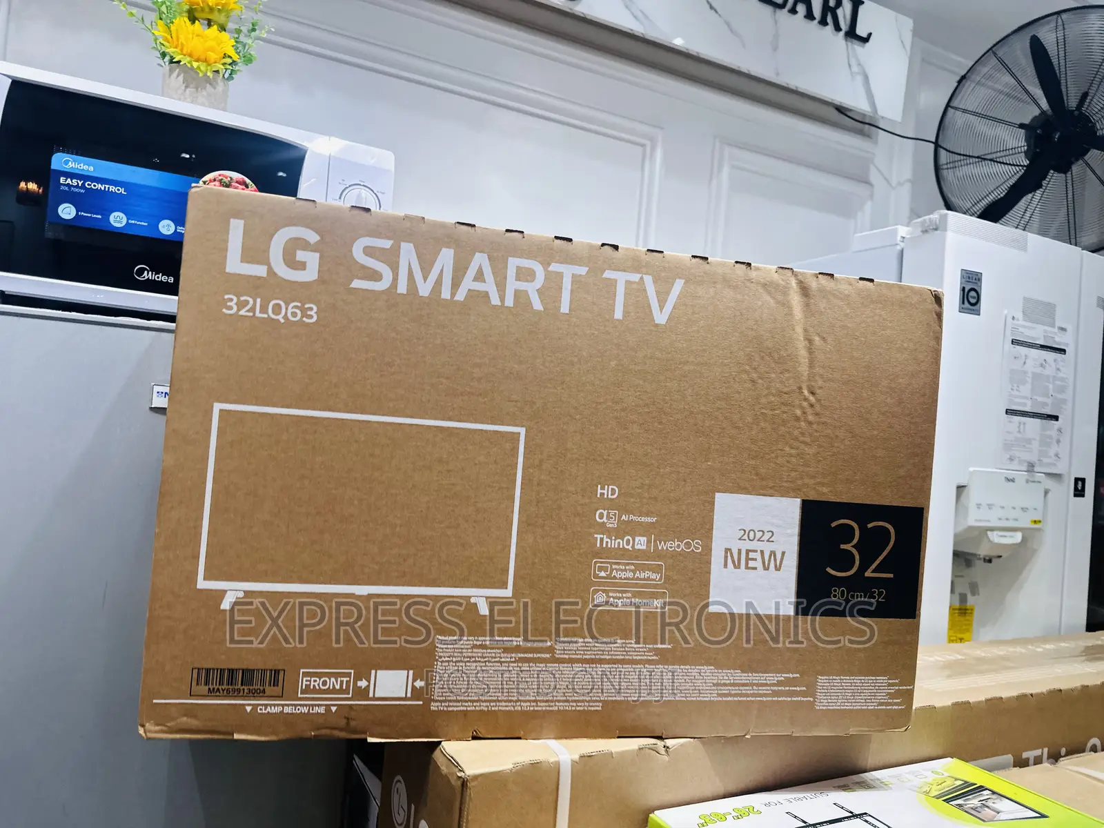 Lq63 32” FHD Smart LG TV .