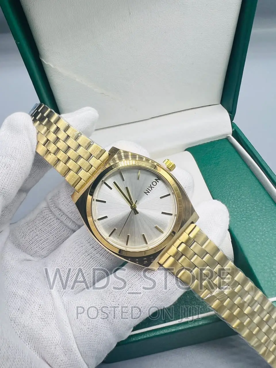 Nixon Watch