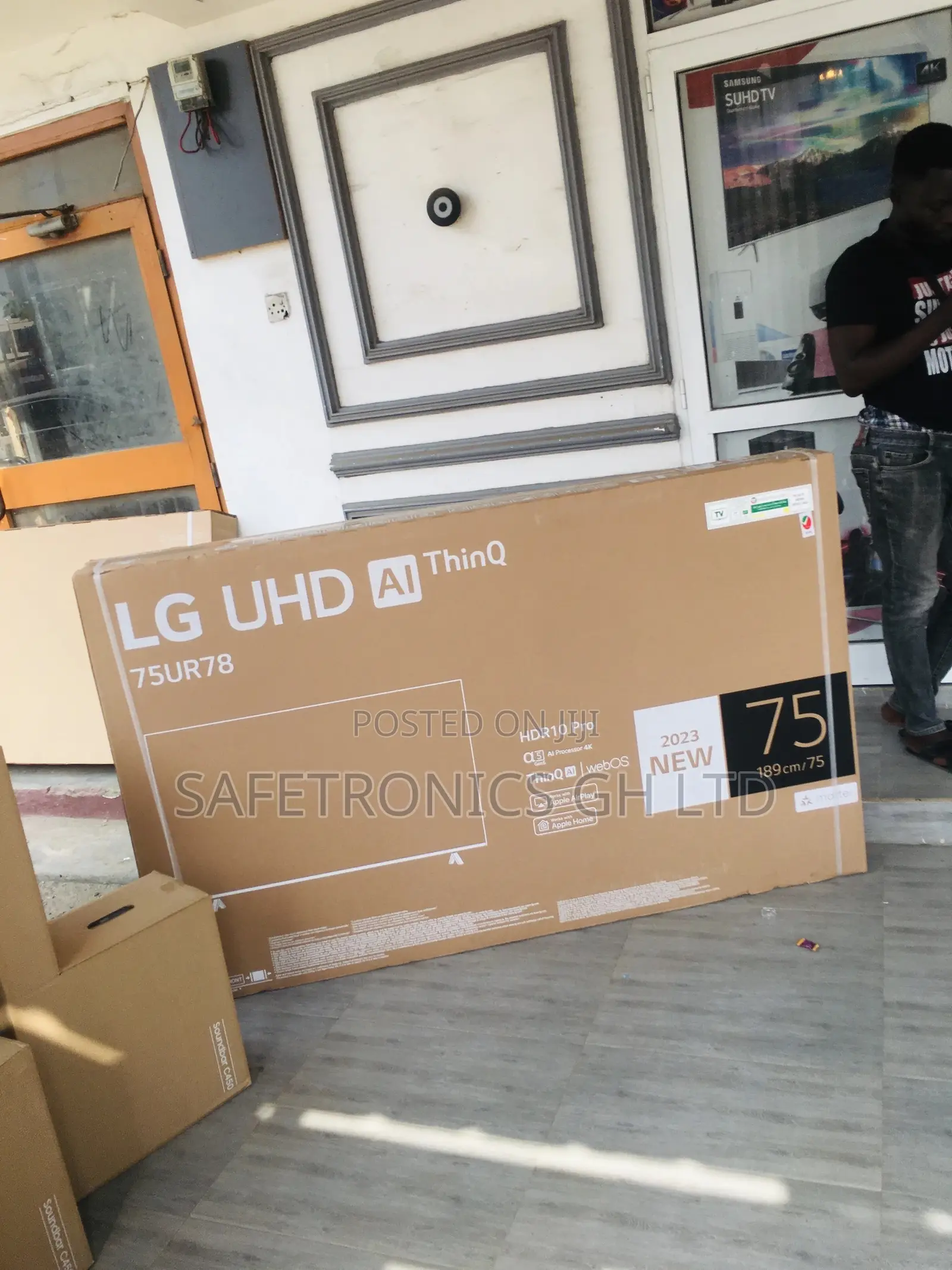 75 Inches Glossy LED UR78 Smart Black UHD Electric LG Tv