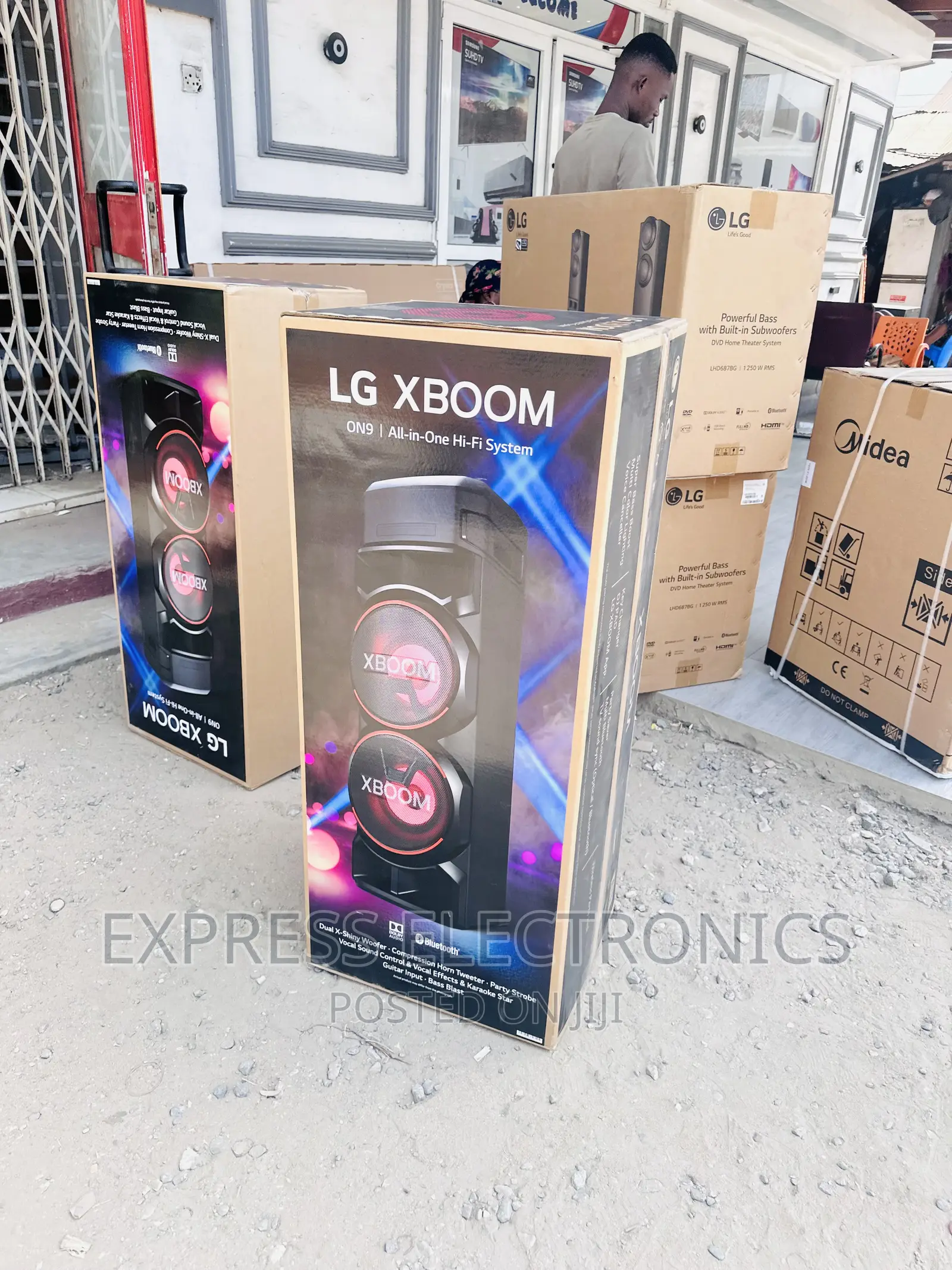 Very Cool Price LG ON9 Hi-Fi System Black 