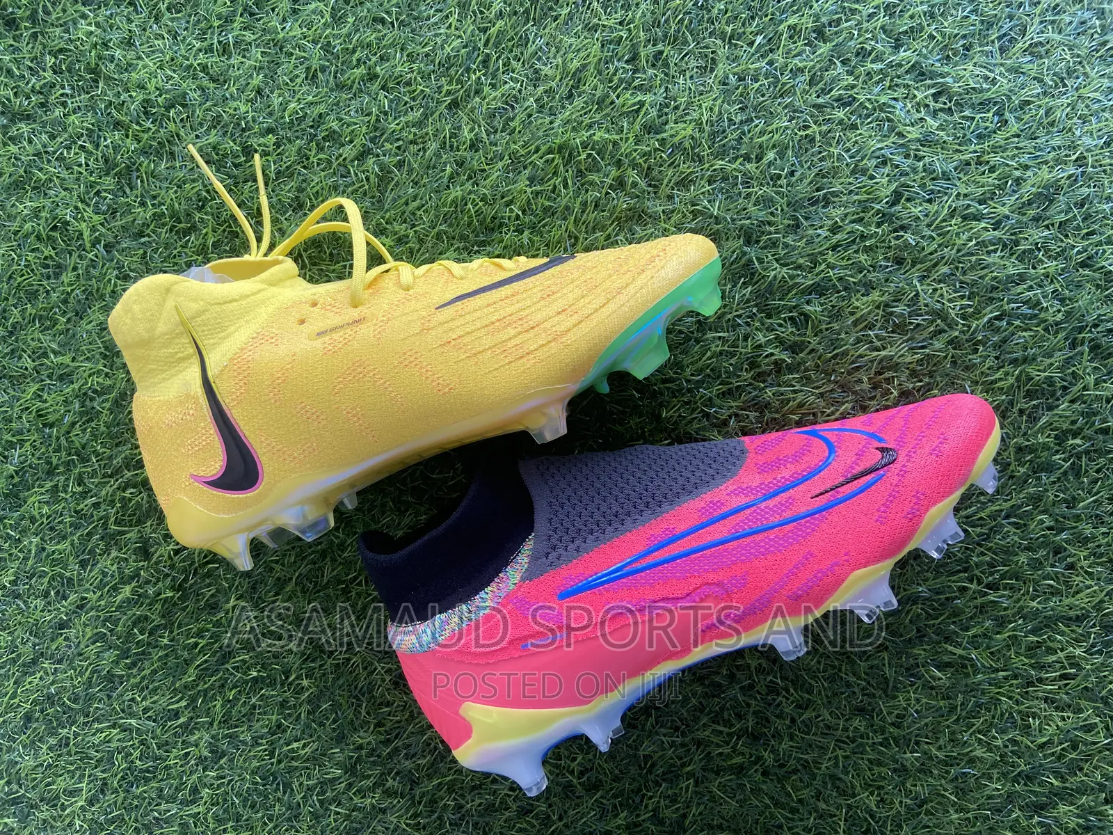 Original New Football Boot Available at Cool Price