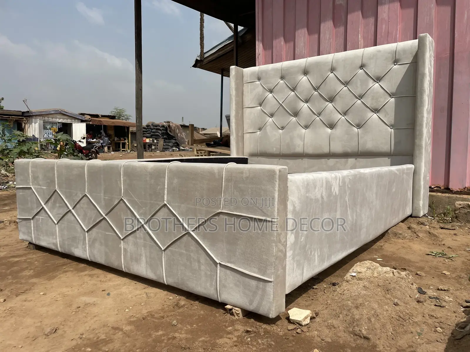 Double Bedframe Off-white 54x75 // Very Strong
