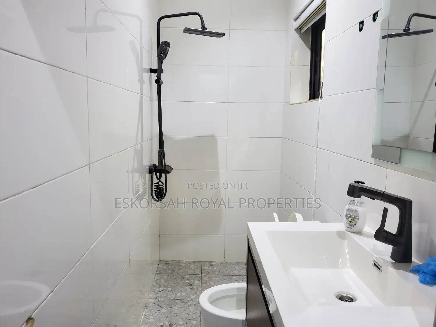 4bdrm House in East Legon Ability for sale
