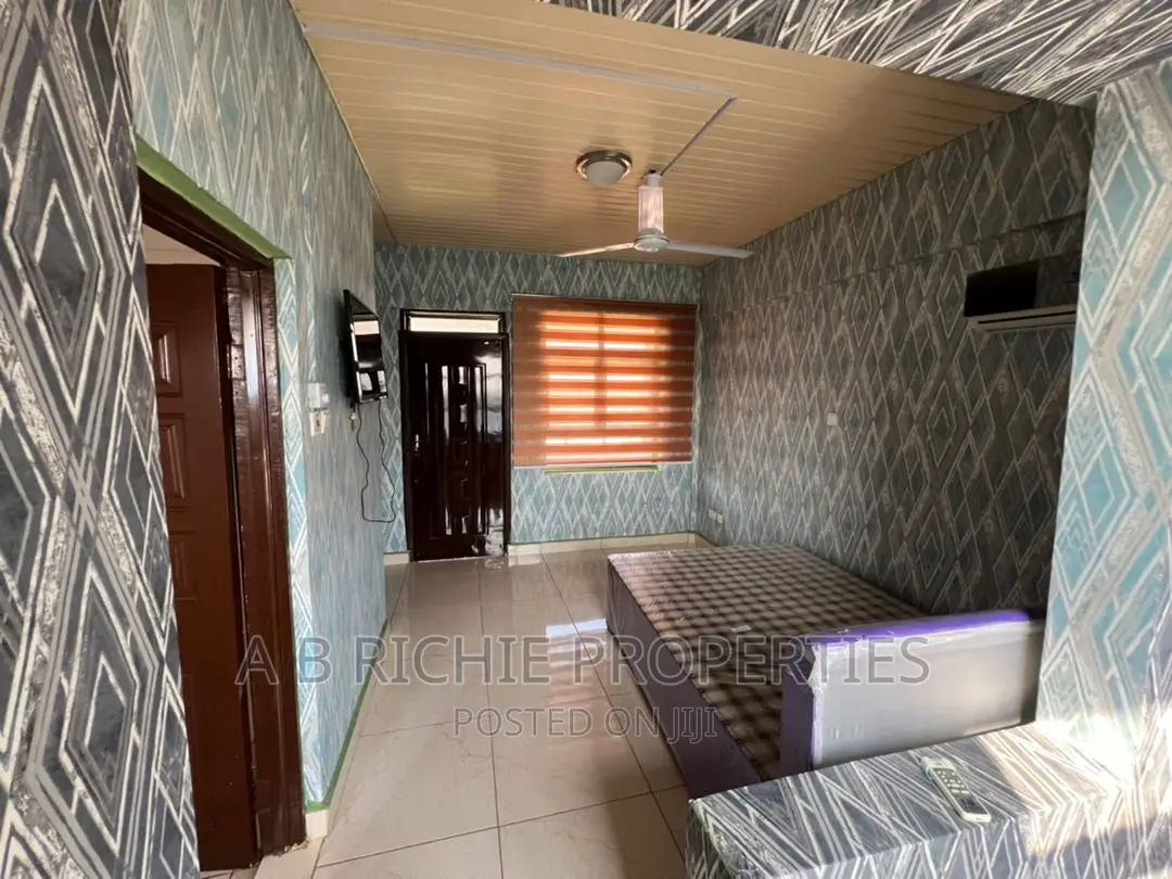 Furnished 1bdrm Apartment in West Land _Kisseman for rent