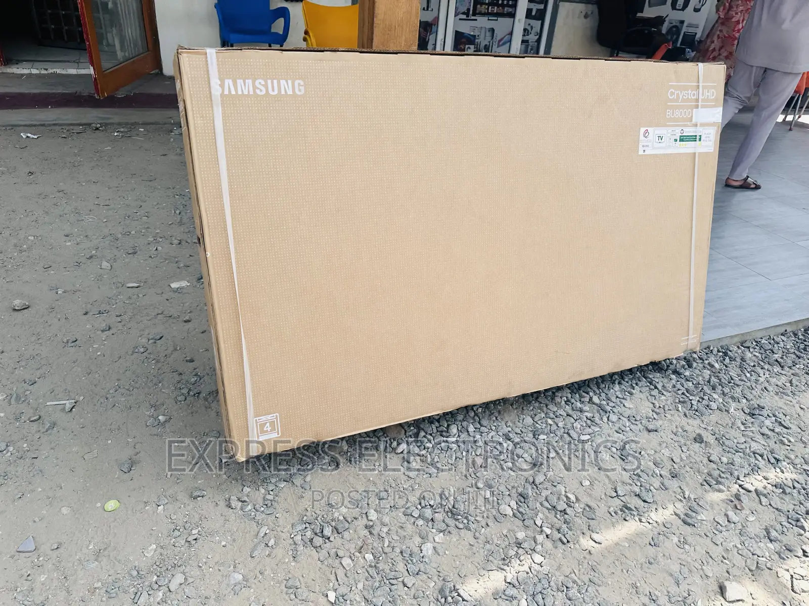 Pure Colors UHD Smart Samsung 55”Au7092 Tv 
