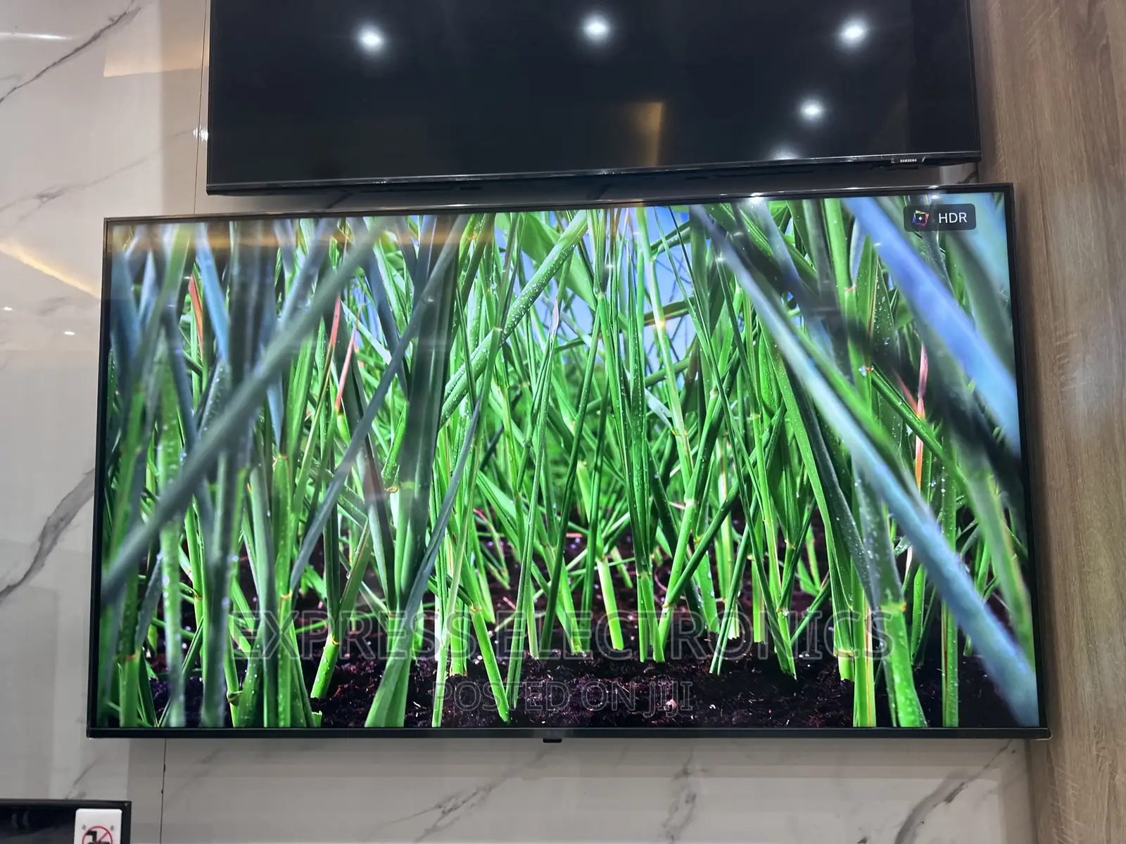 LG UHD Smart 55”UQ750006 Glossy Tv