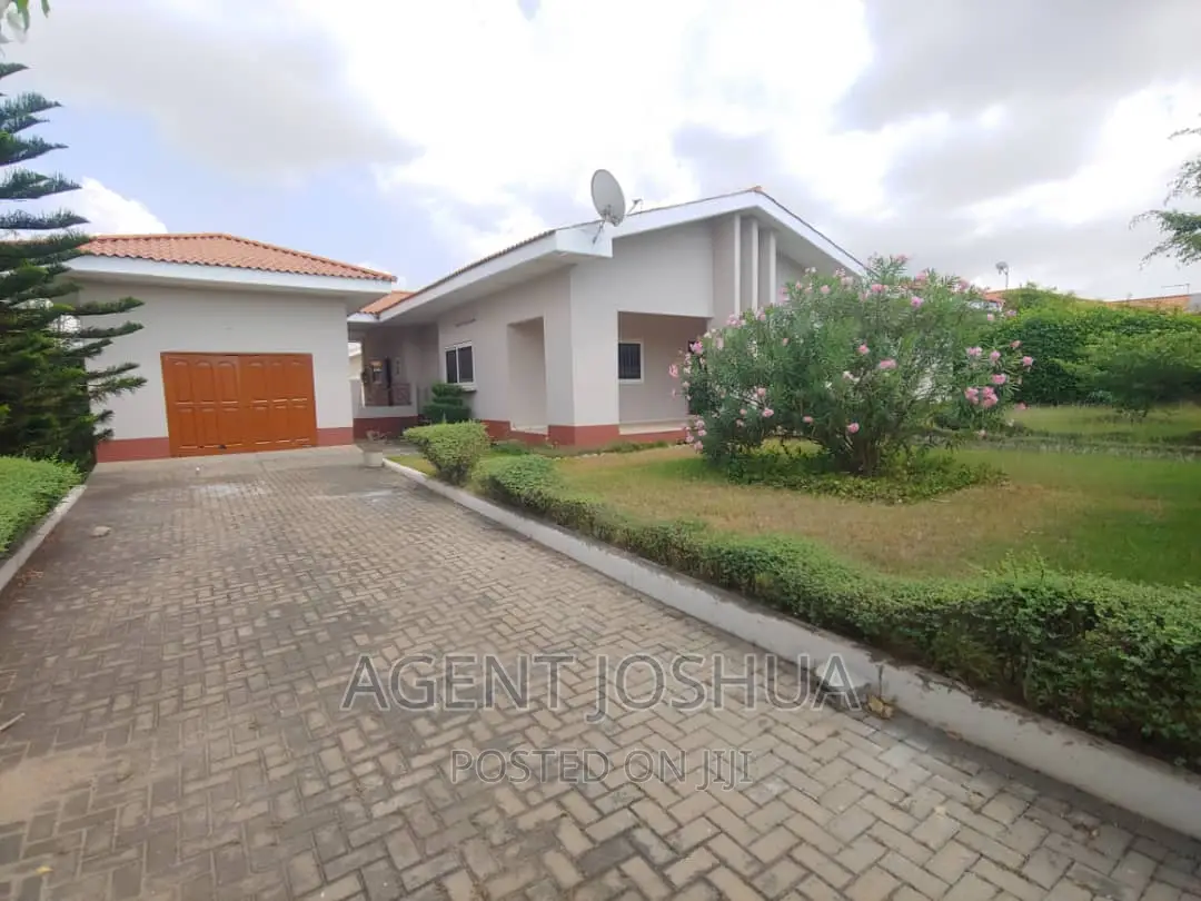 3bdrm House in Regimanuel Diamond, Spintex for rent