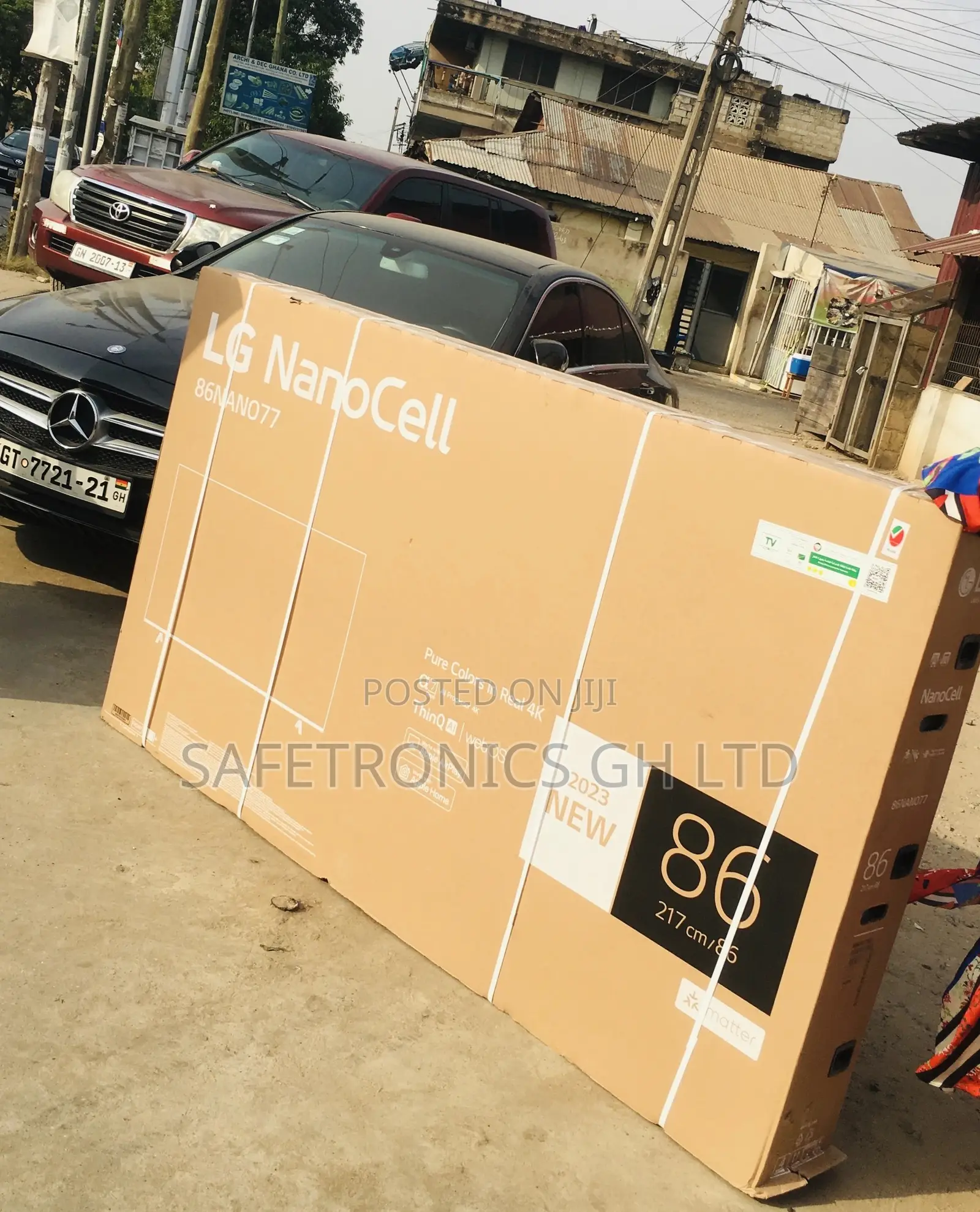 UHD LED Glossy Smart LG 86 Inches Electric Black Nano77