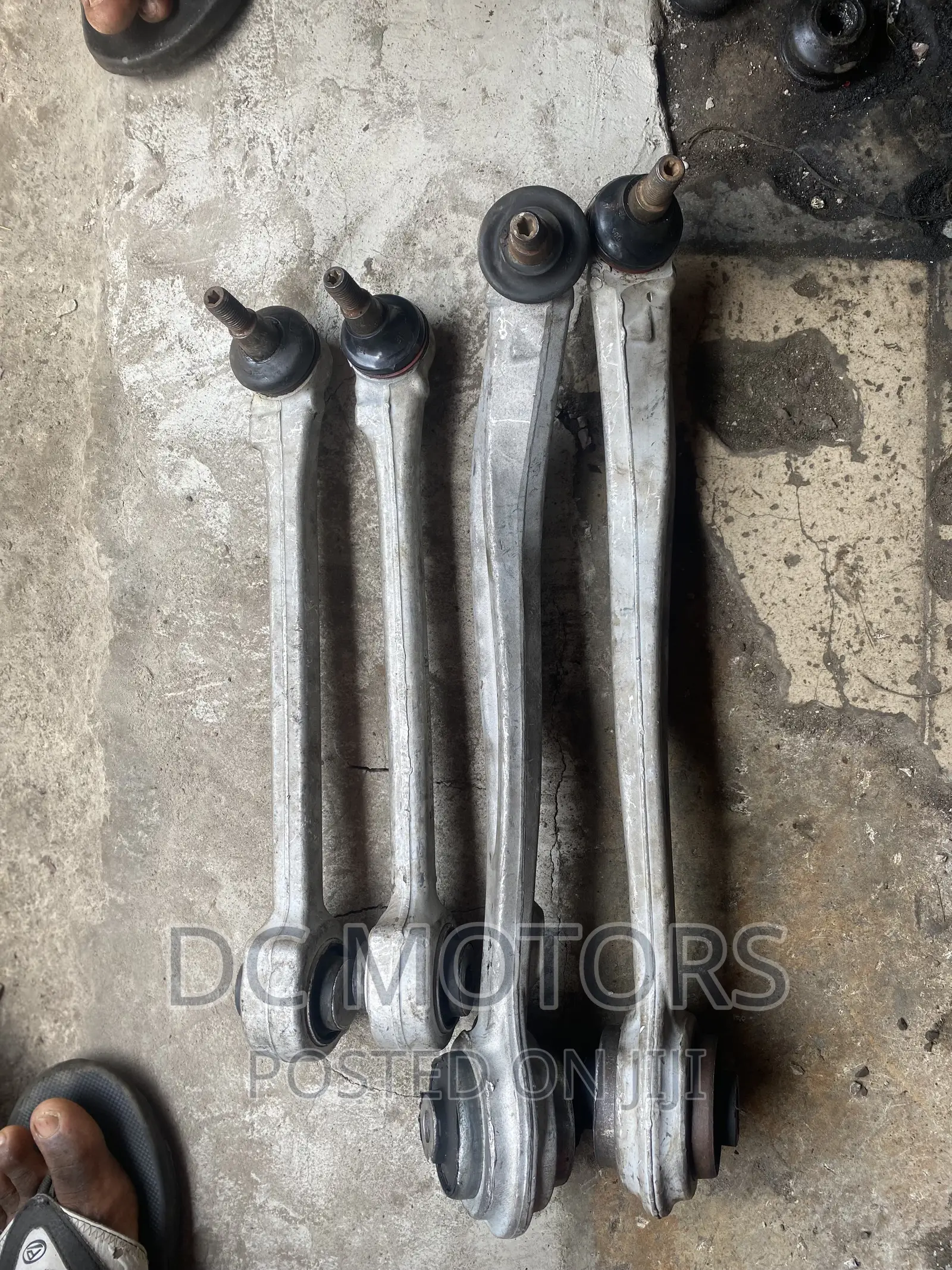 2010-15 Mercedes Benz GLK350 Front Lower Arm