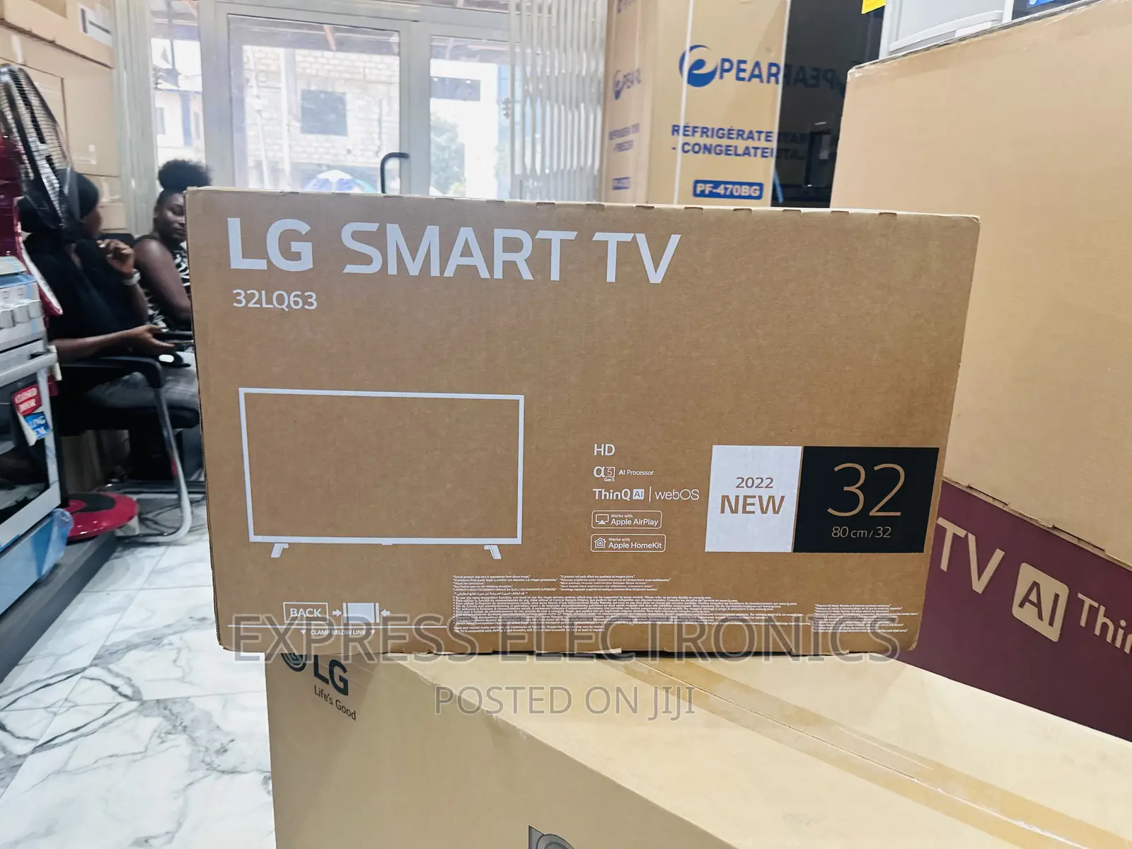 Vivid Clear Pictures FHD Smart LG 32”LM 63