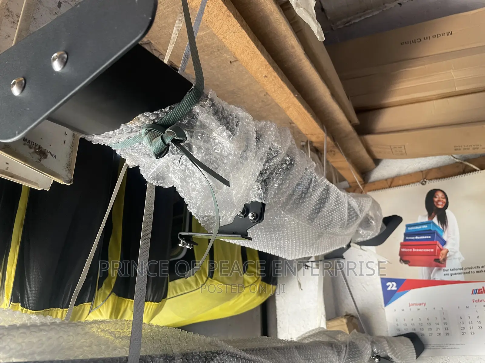 Universal Lift Back Spoiler ( Top Spoiler )