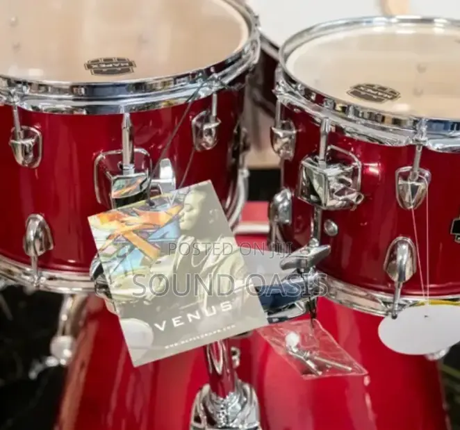 Mapex Venus 5-Piece Rock Complete Drum Set