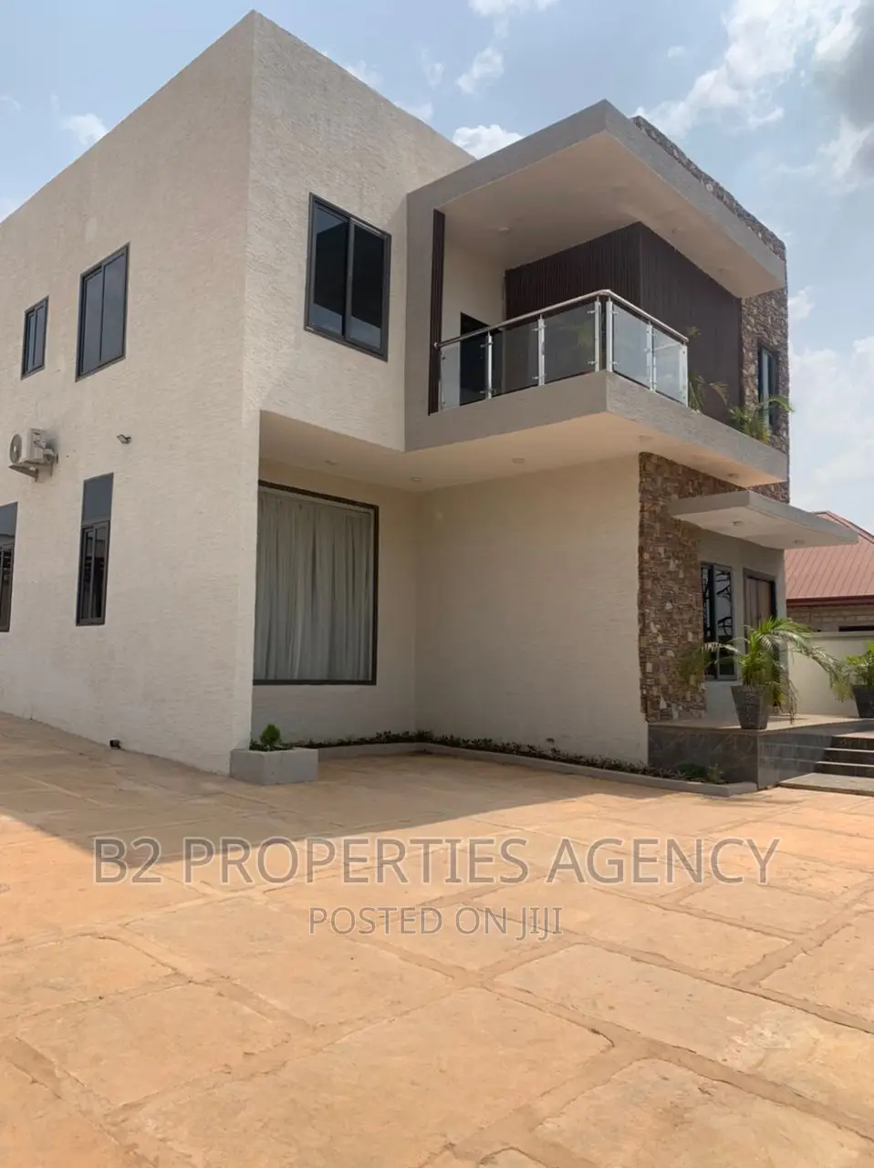 Furnished 4bdrm Duplex in B2 Properties Agency, Kumasi Metropolitan