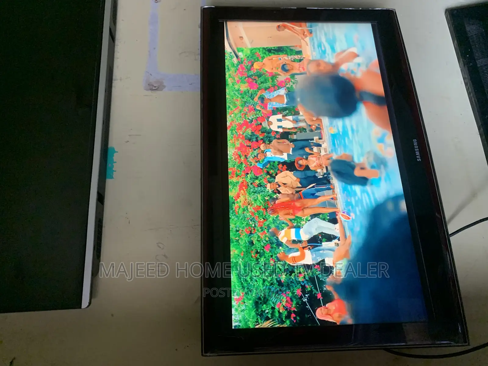 42inches LG Digita TV