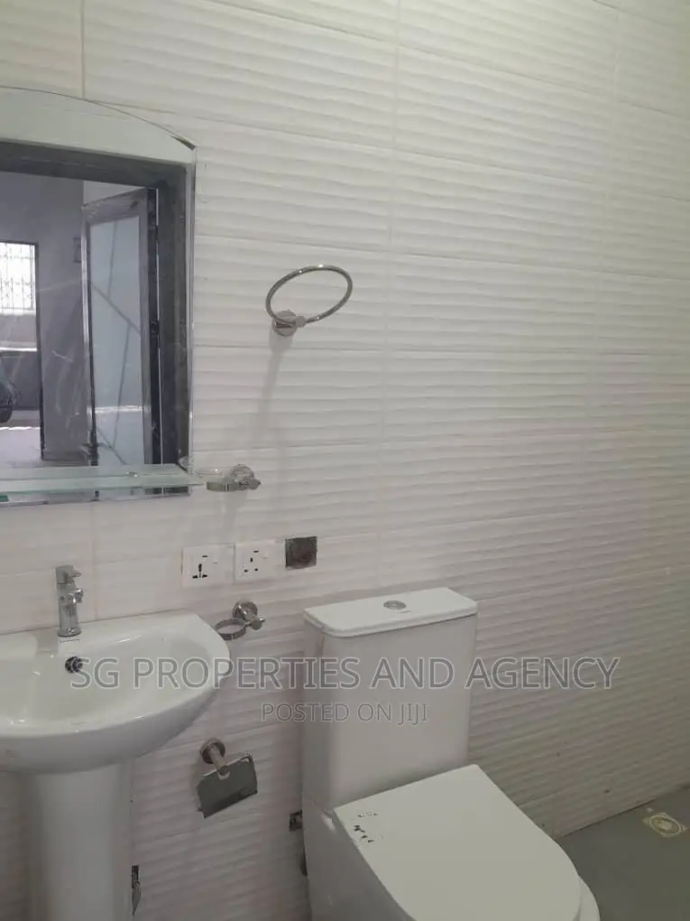 2bdrm Apartment in Spintex for rent