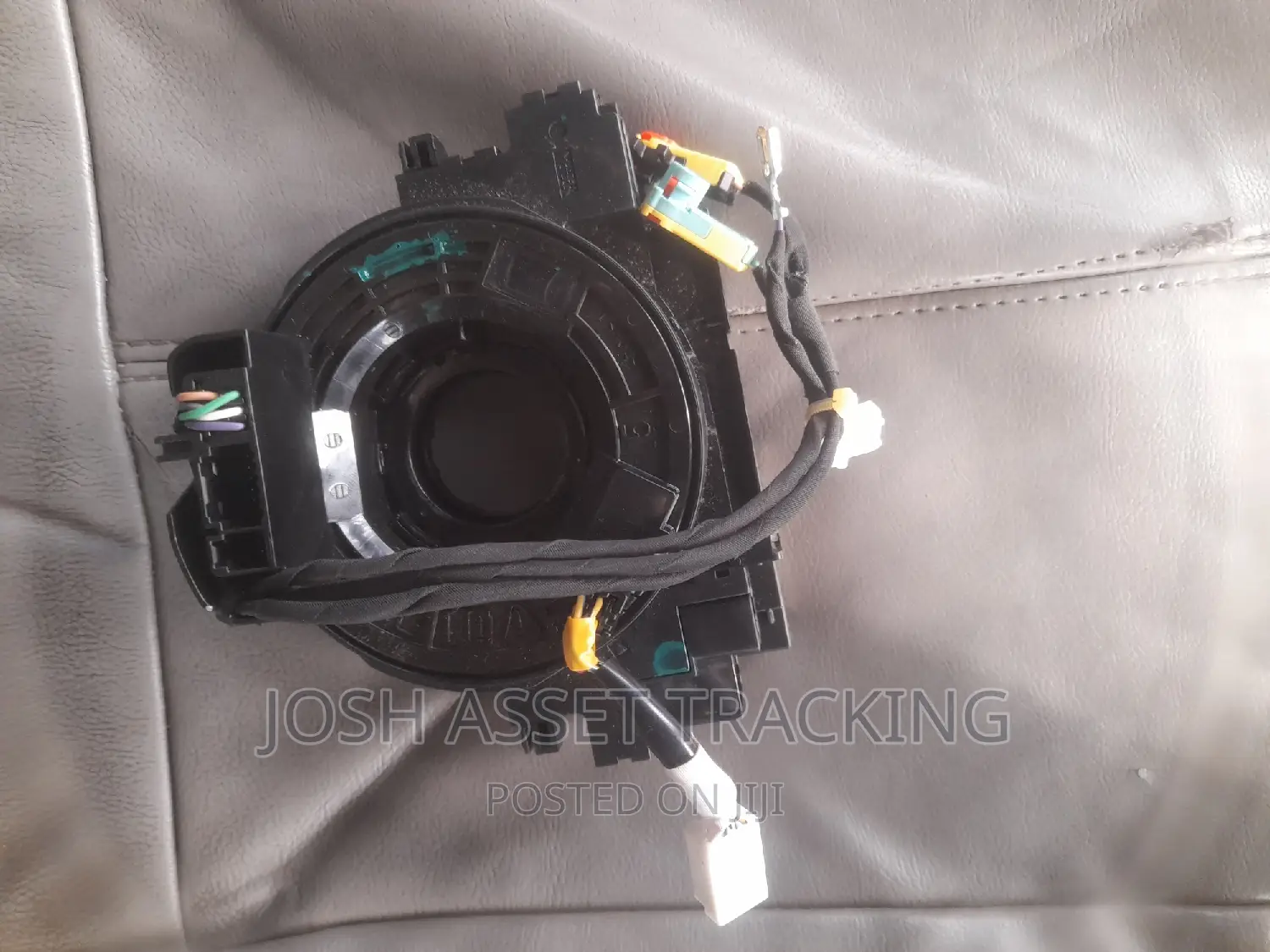 Horn Plate and Angle Sensor for Corolla , Rav4,Highlander (2019-2023)
