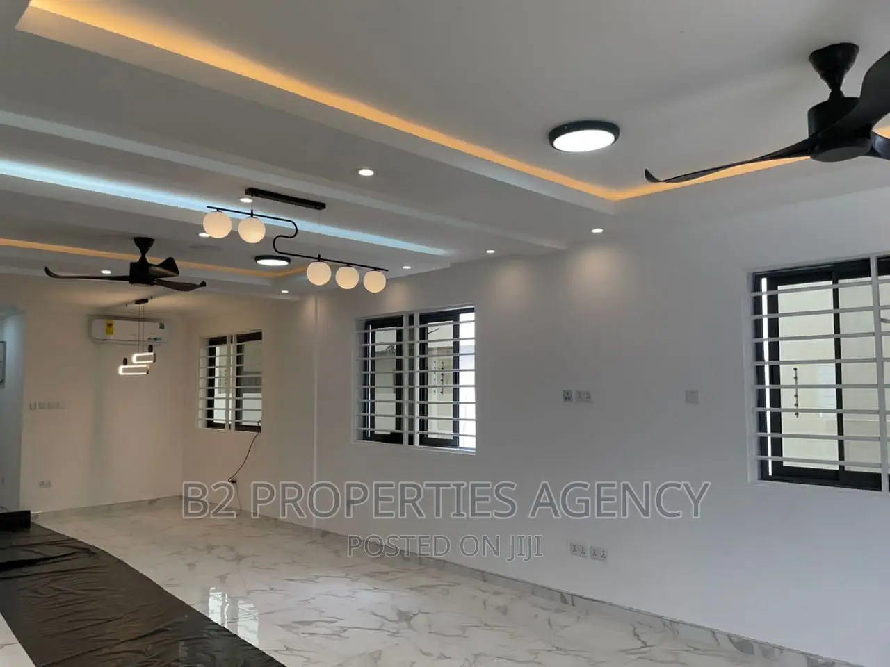 Furnished 4bdrm Maisonette for sale