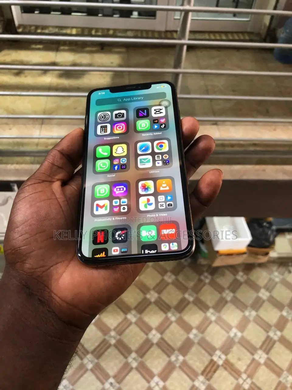 Apple iPhone XR 128 GB Black