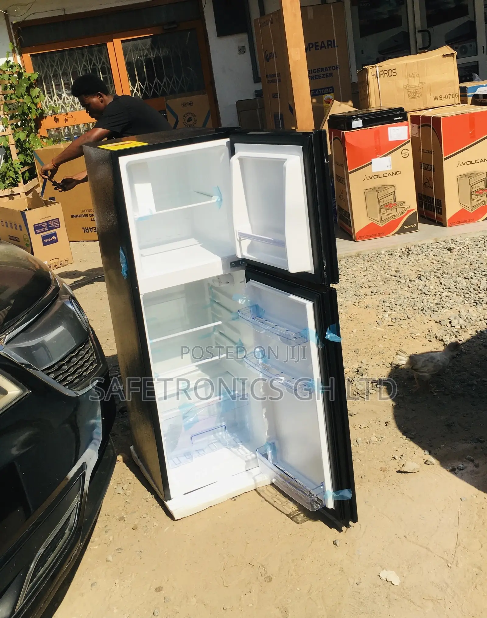 Pearl PF-20T Doubledoor Glass Black Topfreezer Fridge