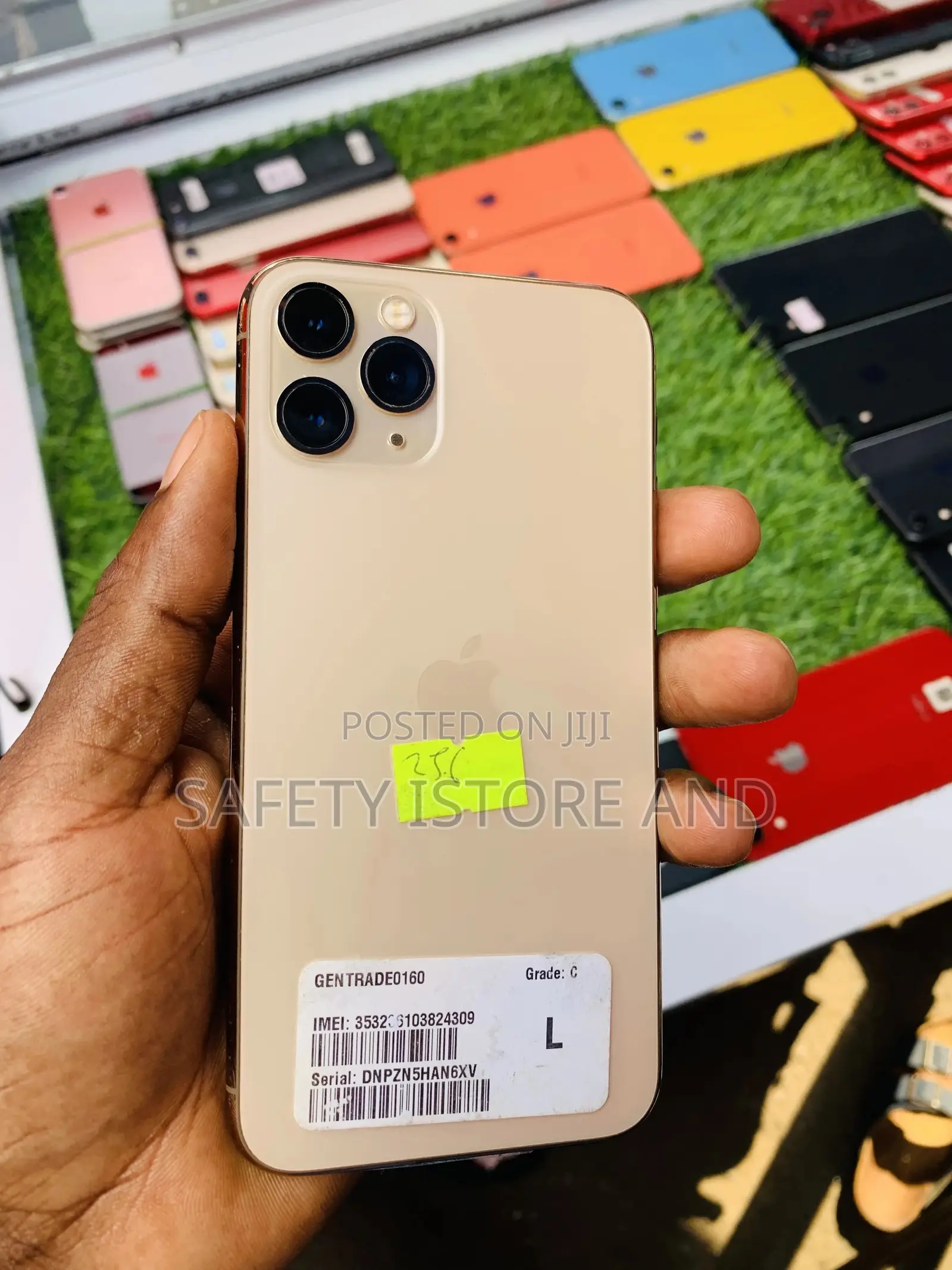 New Apple iPhone 11 Pro 256 GB Gold