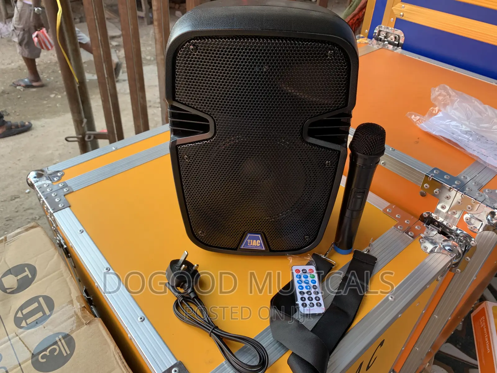 Jac 8inch Rechargeable Speaker