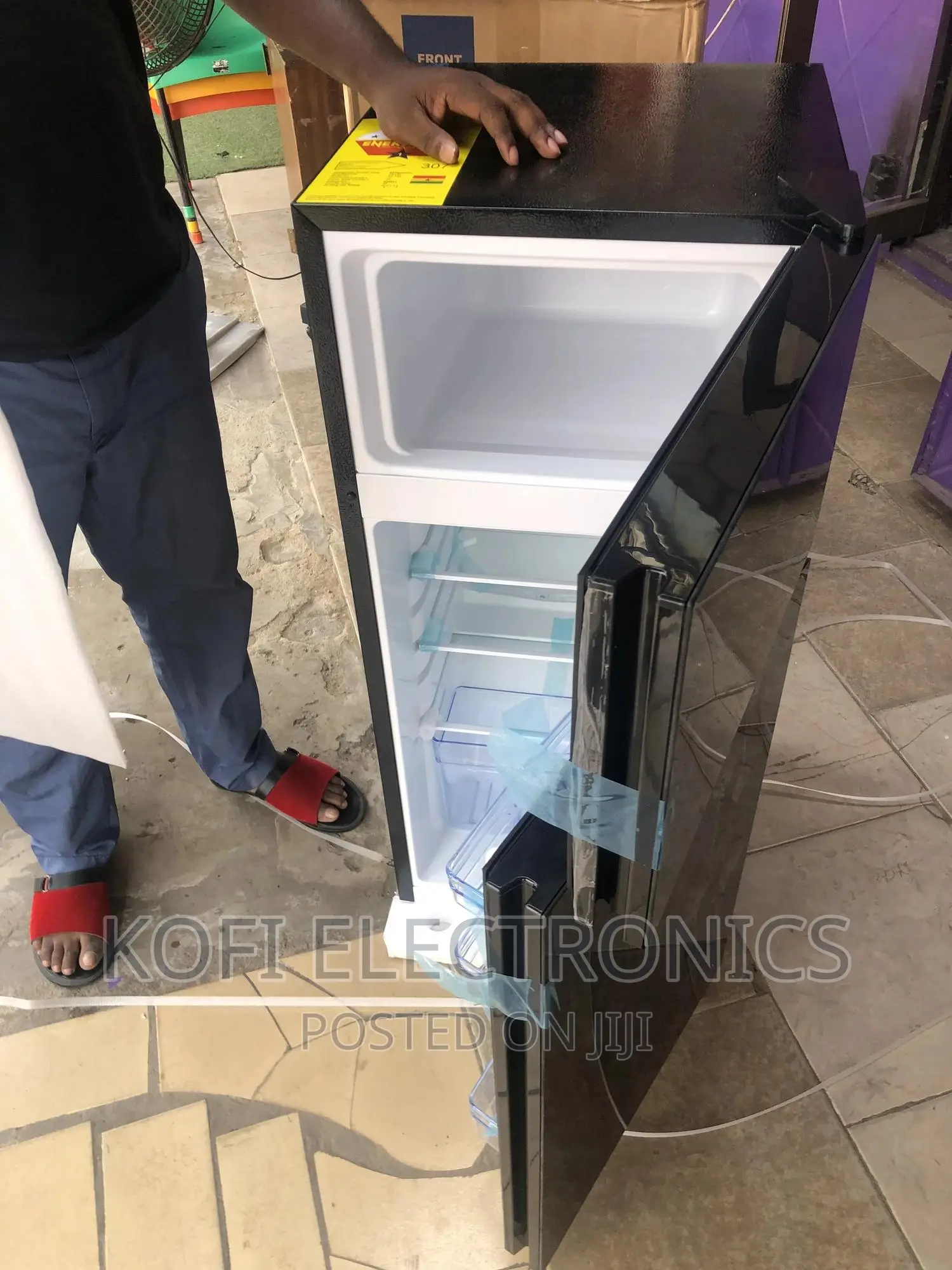 Adjustable Thermostat Pearl 95liters Double Door Fridge