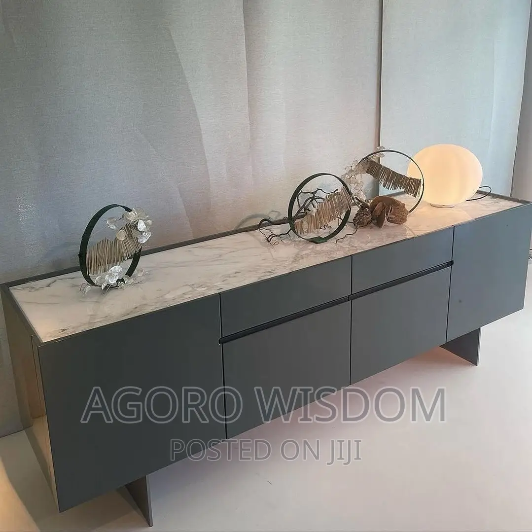 It's Tv Stand