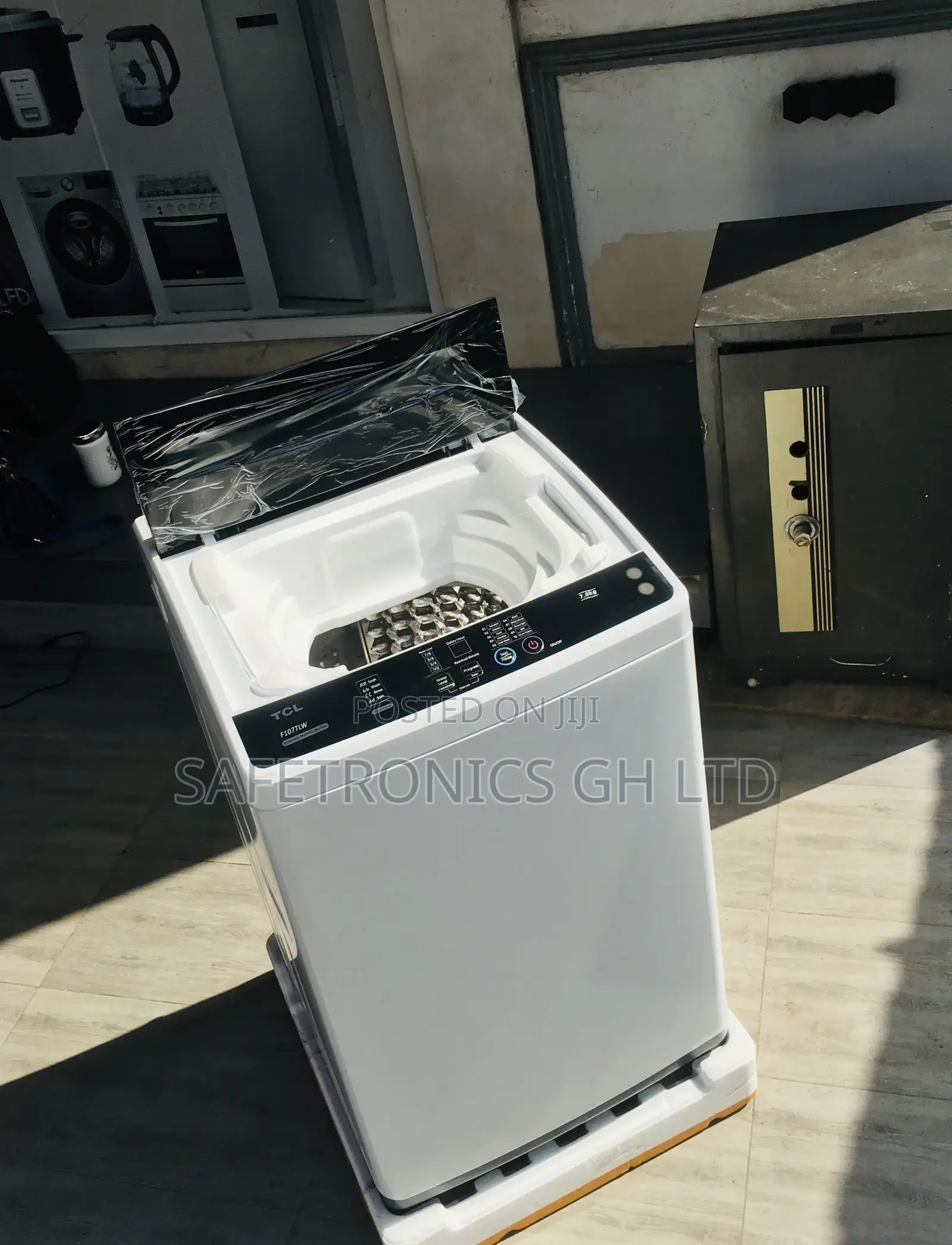 Gray Topload Washingmachine TCL Electric 7kg Semiautomatic