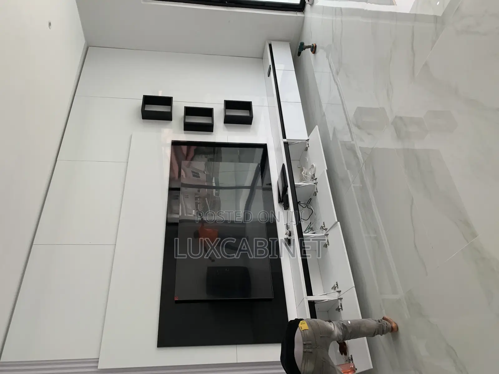 Modern Tv Stand