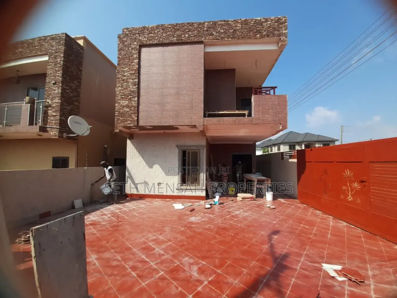 4bdrm House in Skm, Teshie for sale