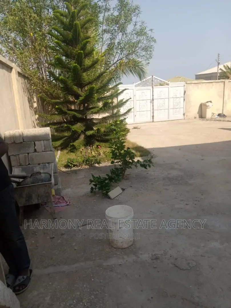3bdrm Apartment in Kotobabi for rent