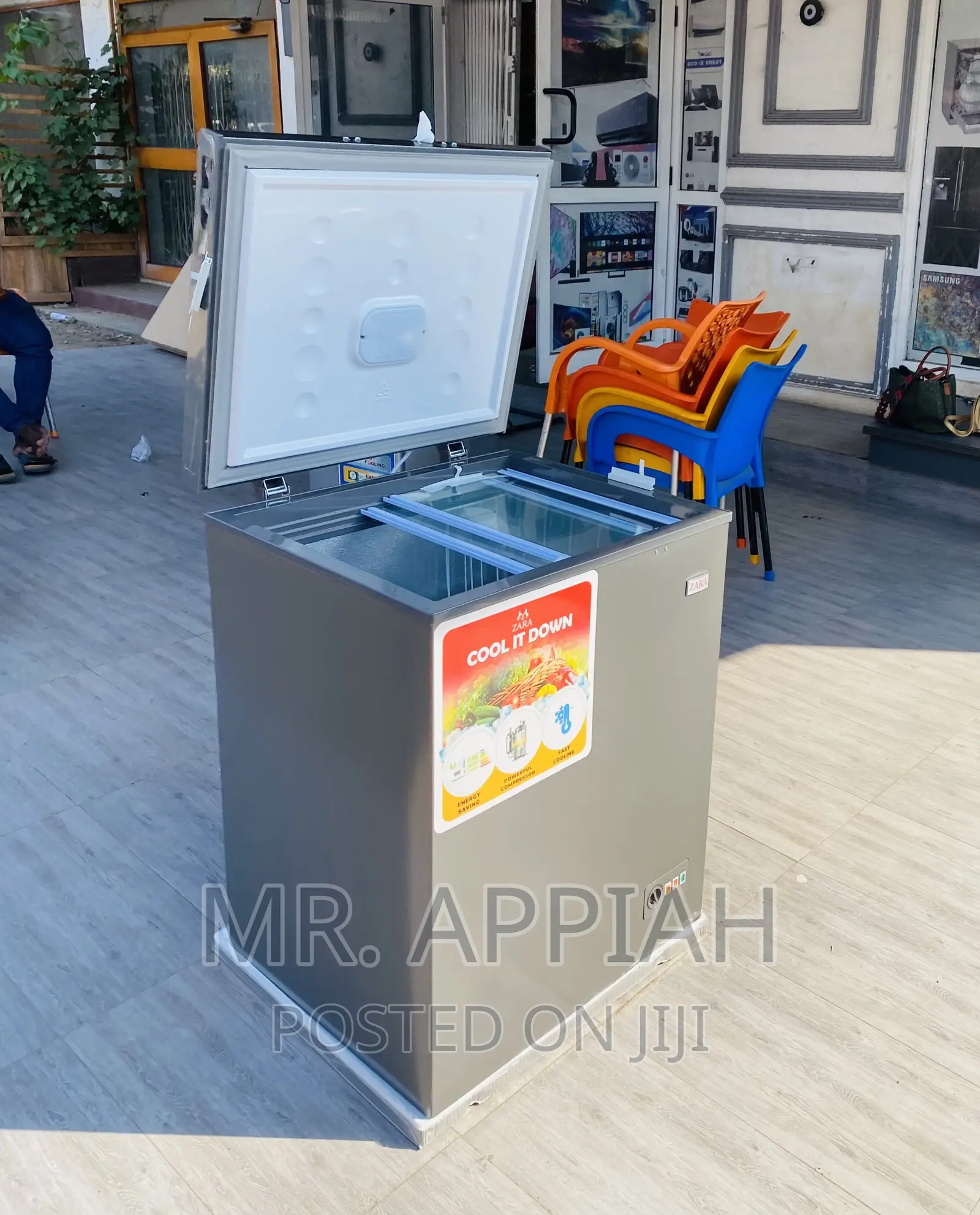 Long Lasting Zara 200cf(144L)Single Door Chest Freezer.