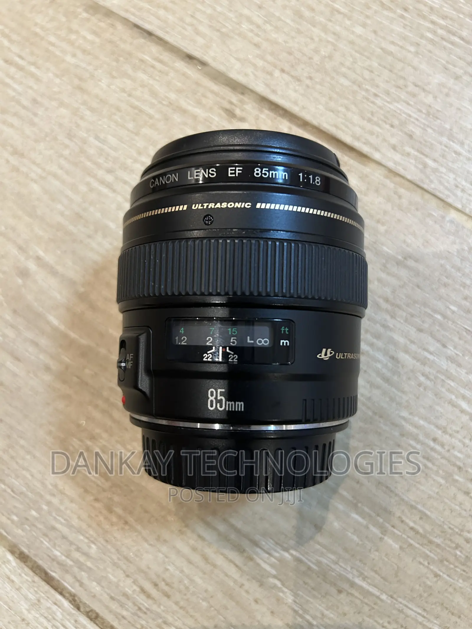 Canon Ef 85mm F/1.8 Usm Lens