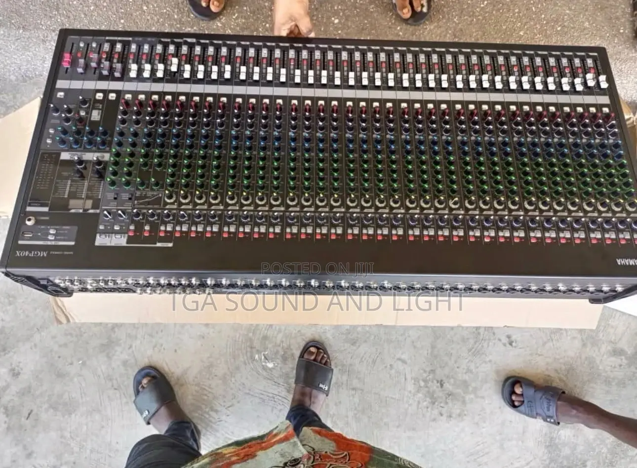 Yamaha Mgp40x Channels Mixer With Effects (Mgp32)