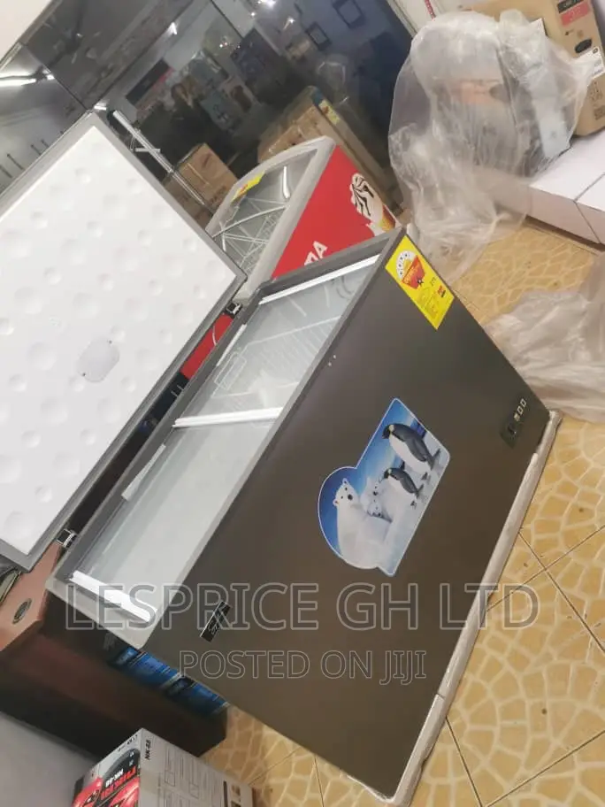 High Efficiency Signature 345L Chest Freezer