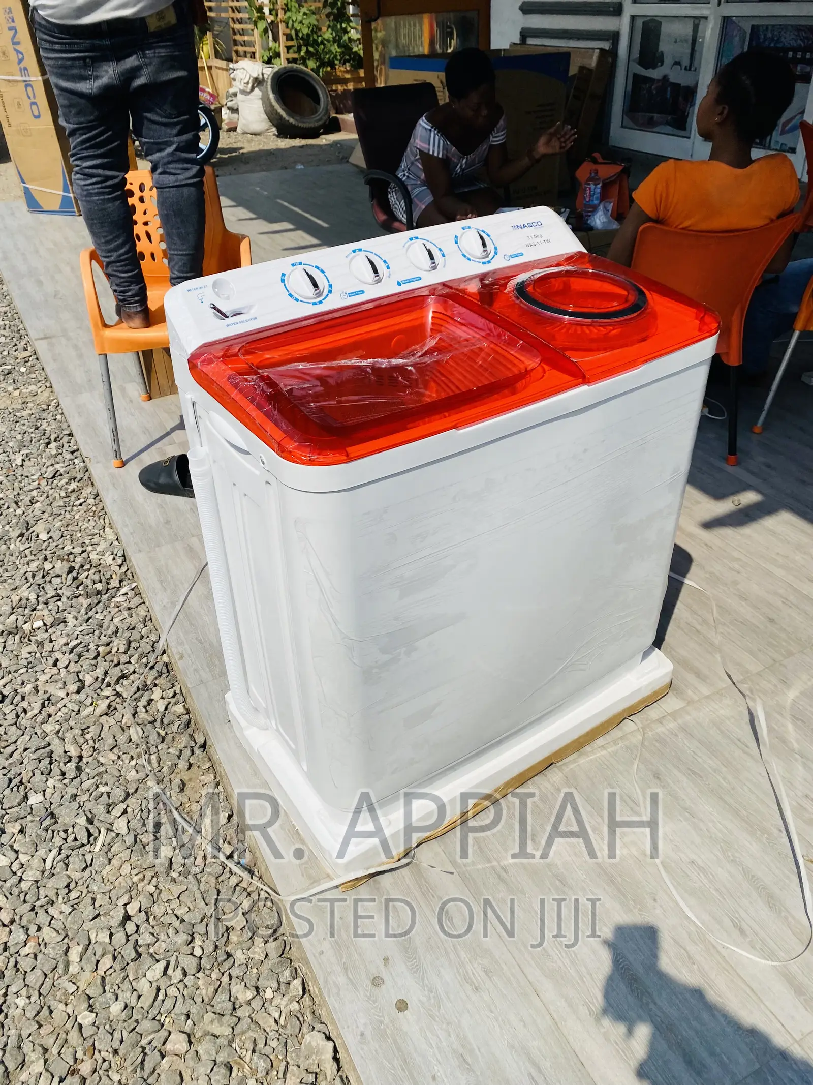 Fabulous Nasco 11kg Top Load Electric Washing Machine.