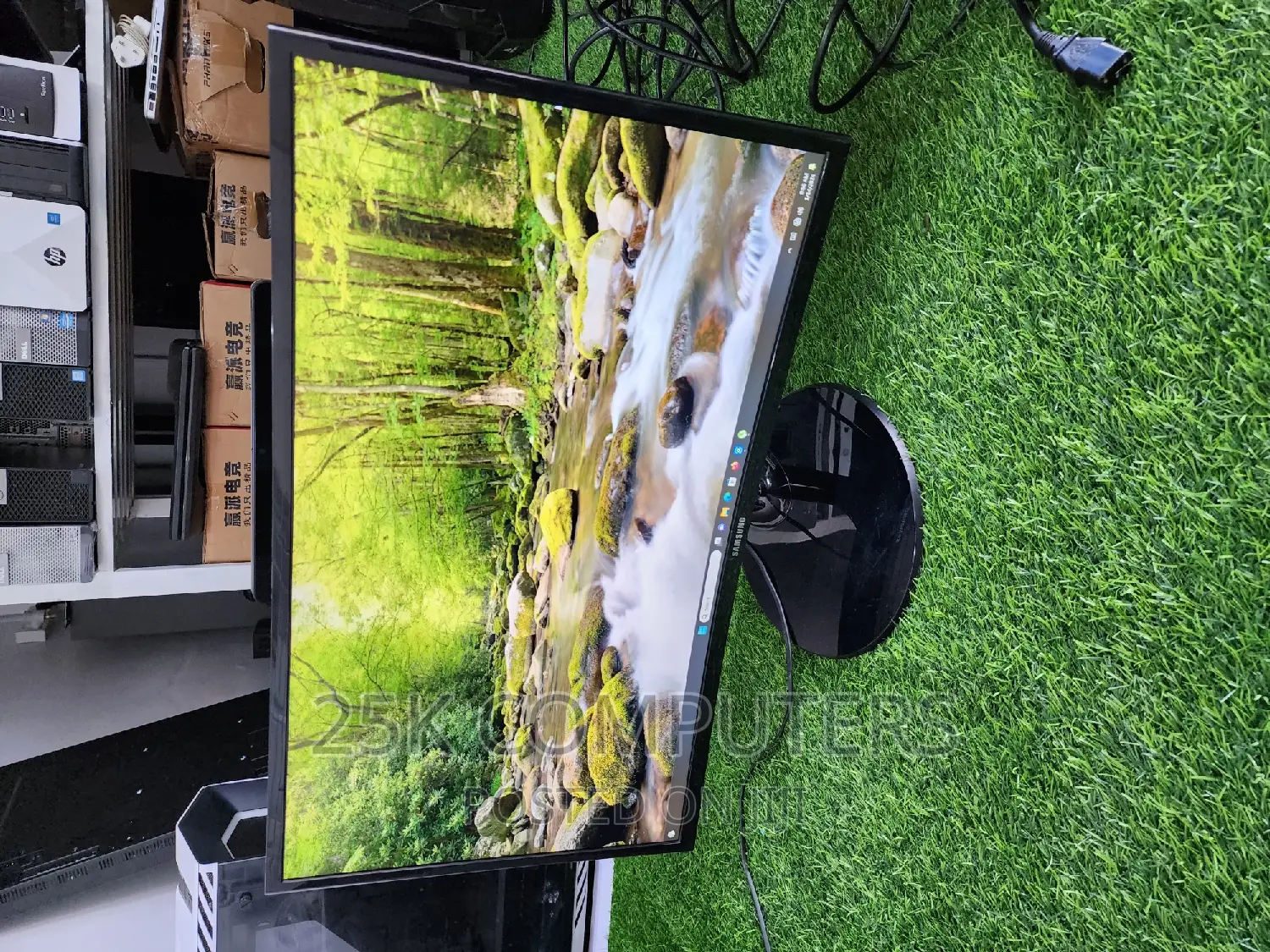 Samsung 27inch Curved FHD Display